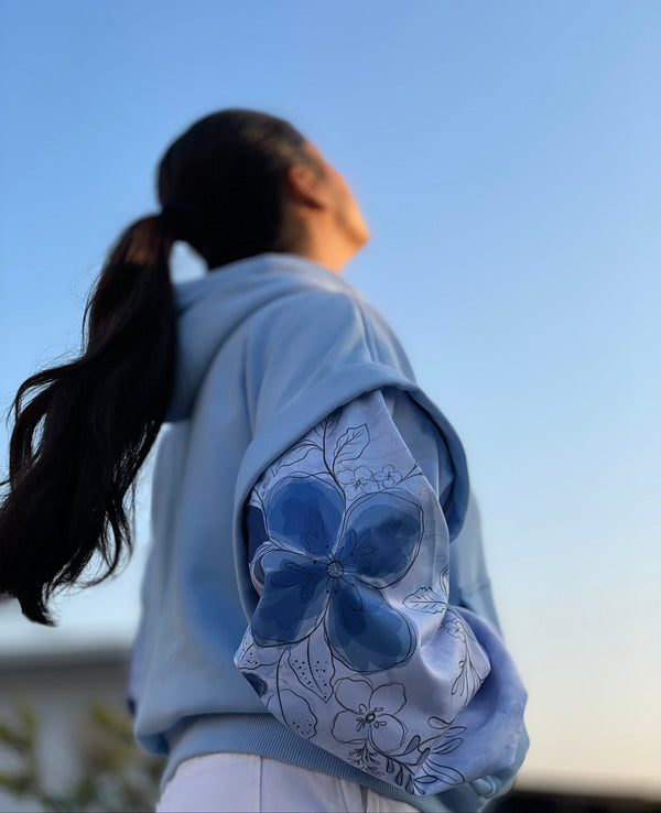 Azure Bloom Sleeve - MALAT