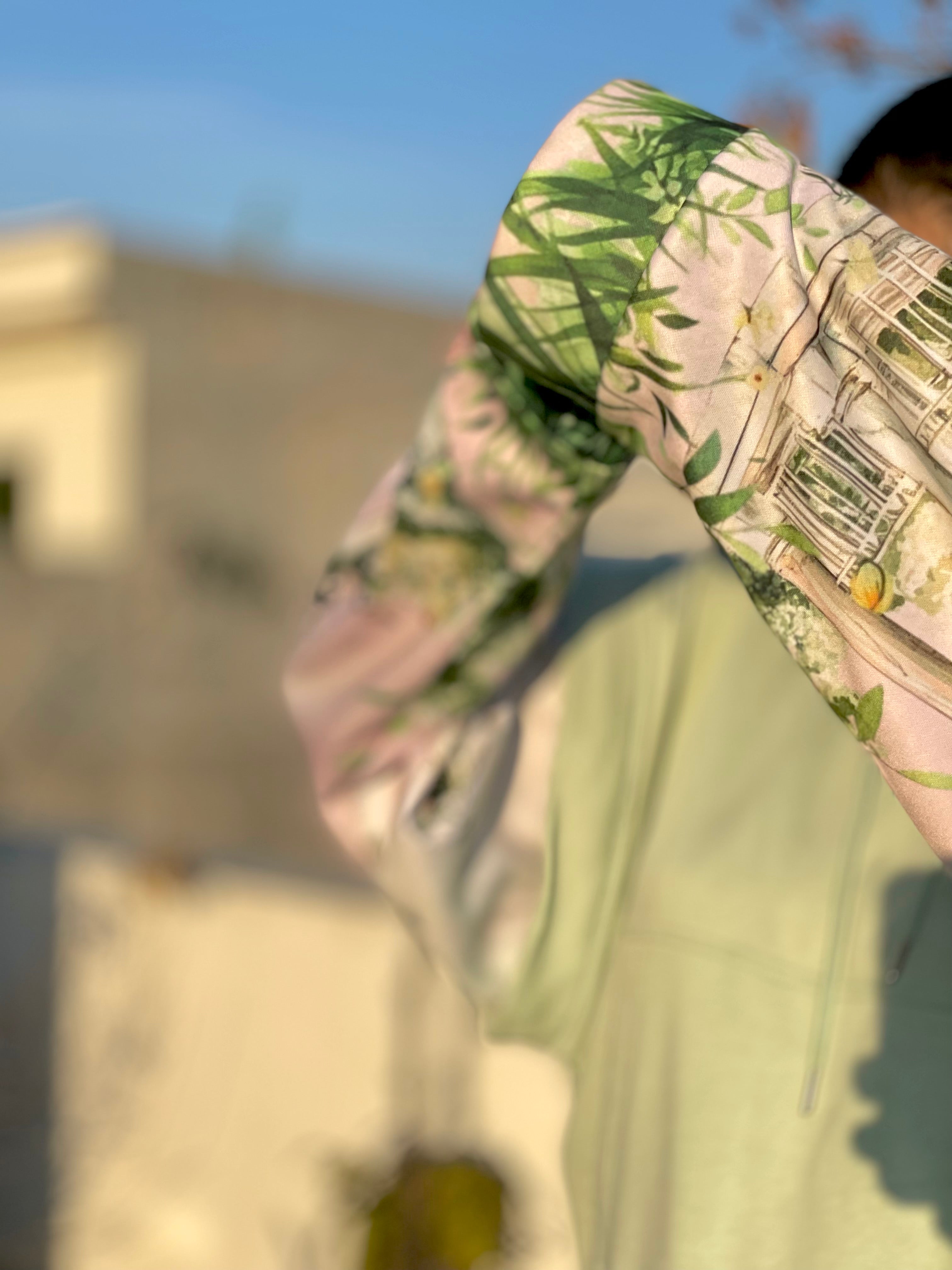 Botanical Whisper Sleeve